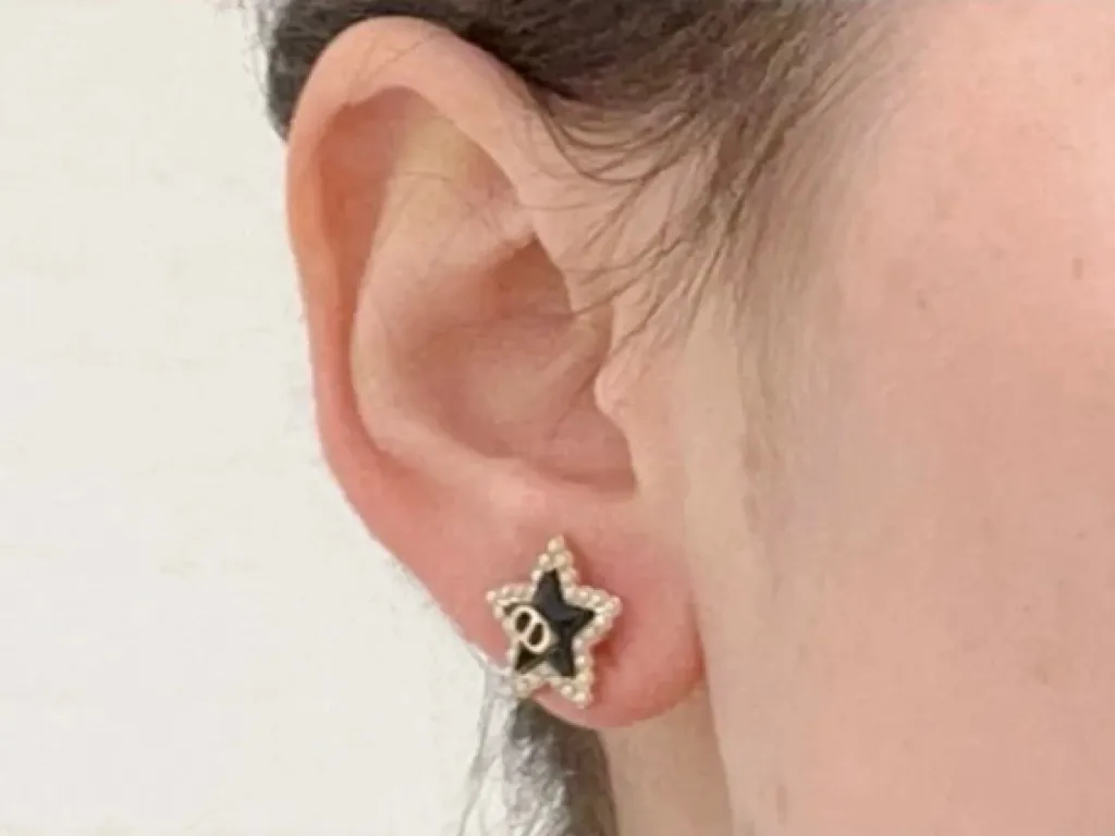 Star Resin and Pearl Stud Earrings D12517291 — view 8