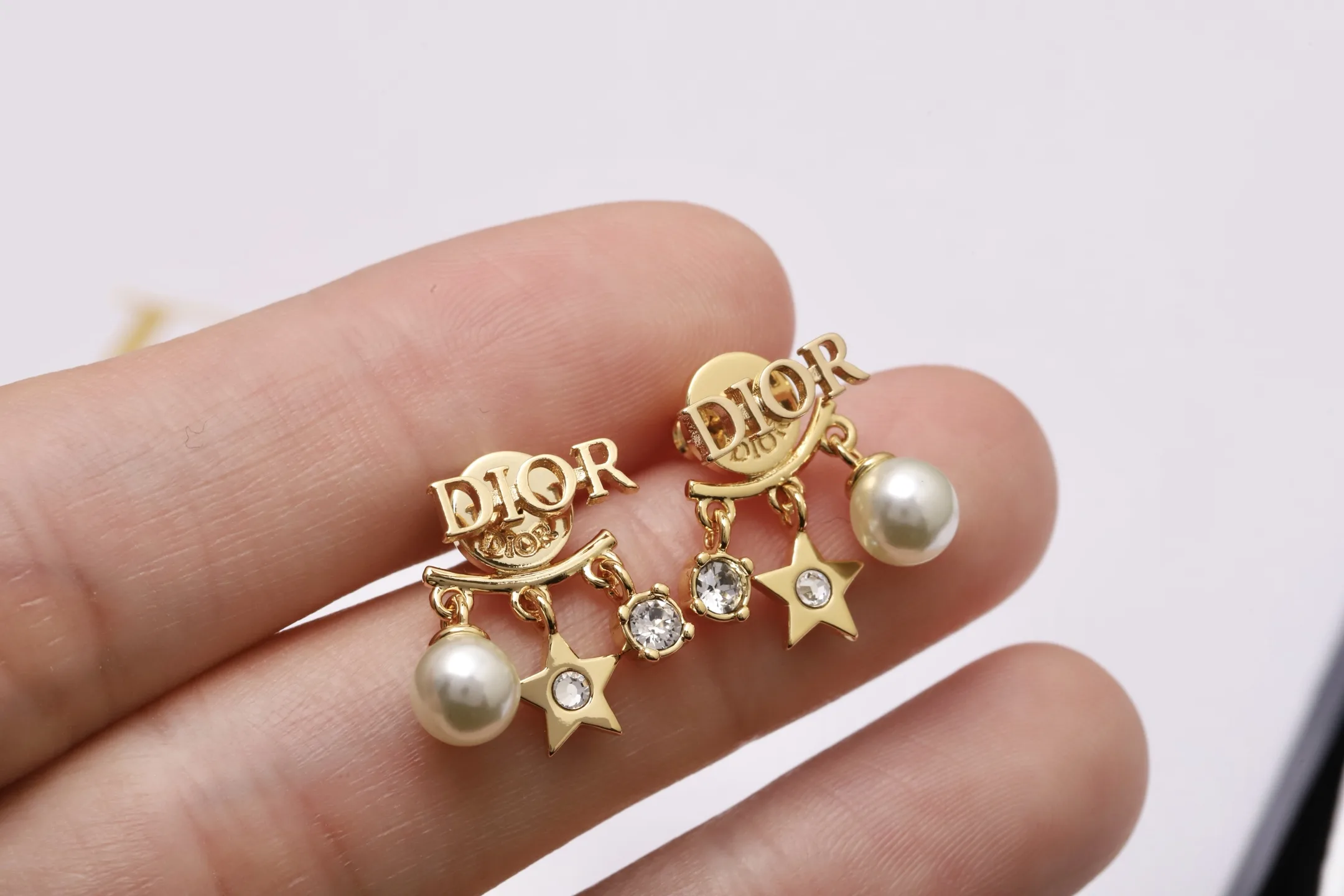 Dior Star and Pearl Drop Earrings D13517677 — view 5