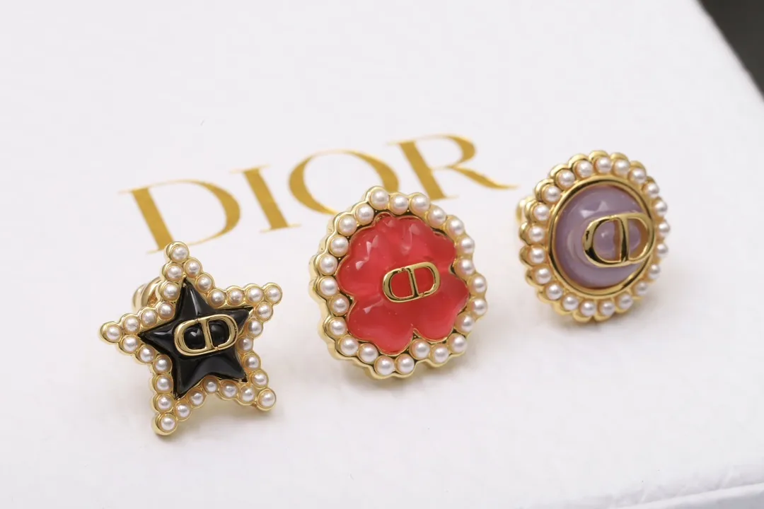 Petit CD Lucky Baroque Stud Earring Set D14517593 — view 7