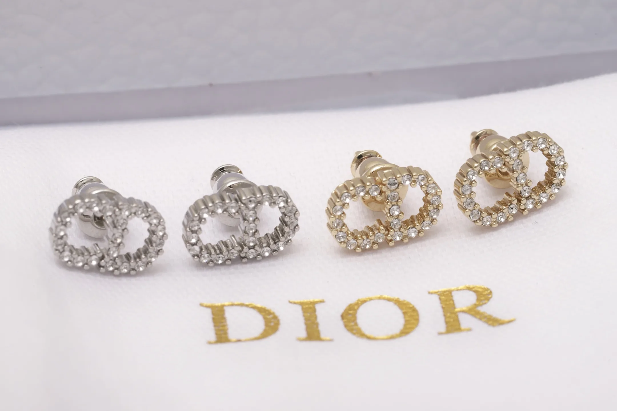 Petit CD Crystal-Pavé Stud Earrings D11517495 — view 3
