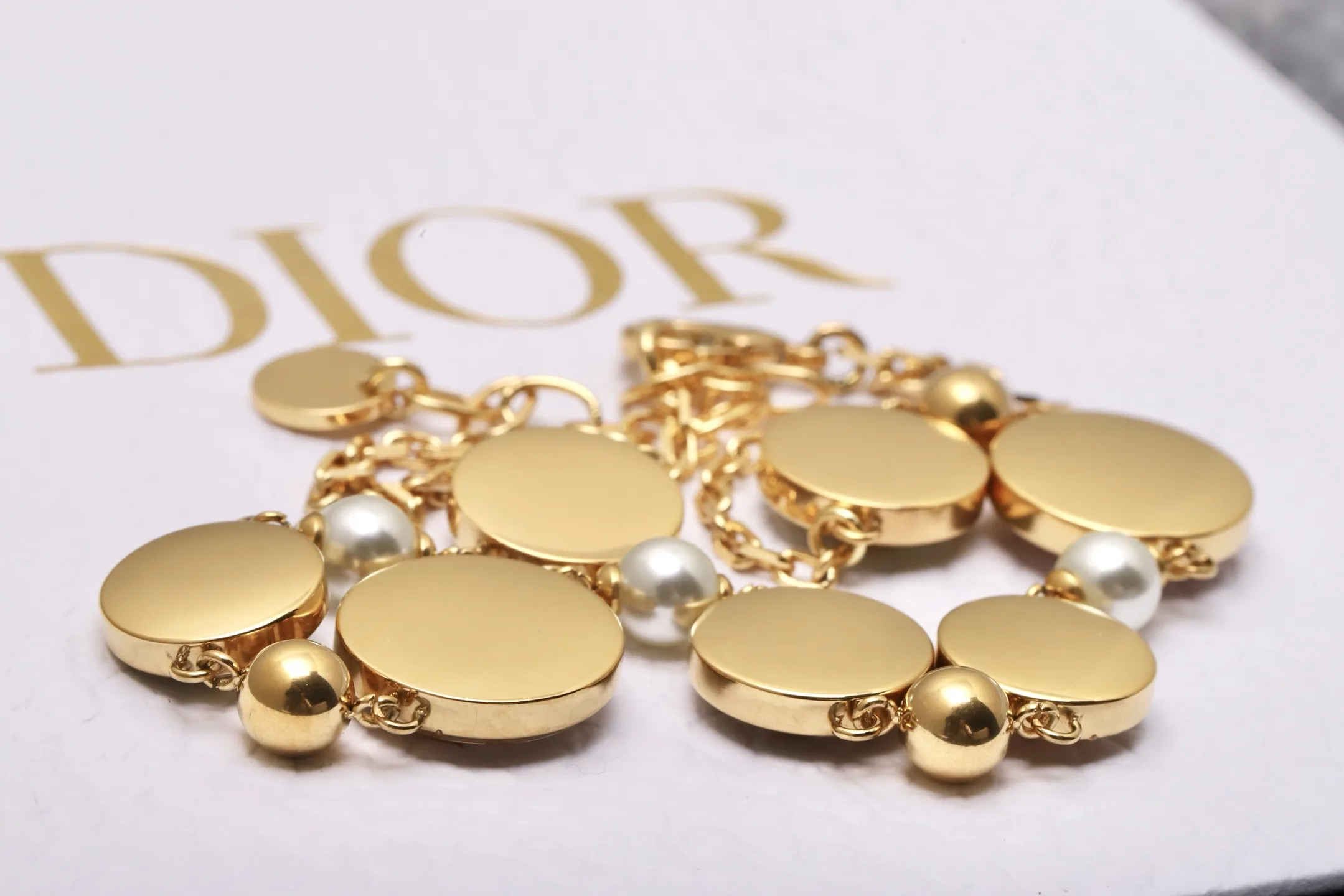 Pastel Resin Charm Necklace with Faux Pearls D17517662 — view 7