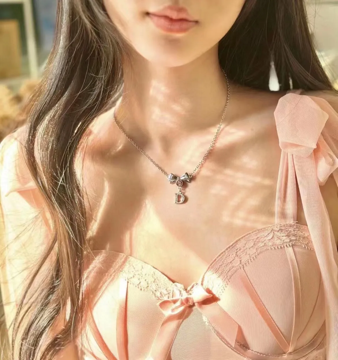 Vintage Bow and Crystal Logo Pendant Necklace D13516765 — view 8