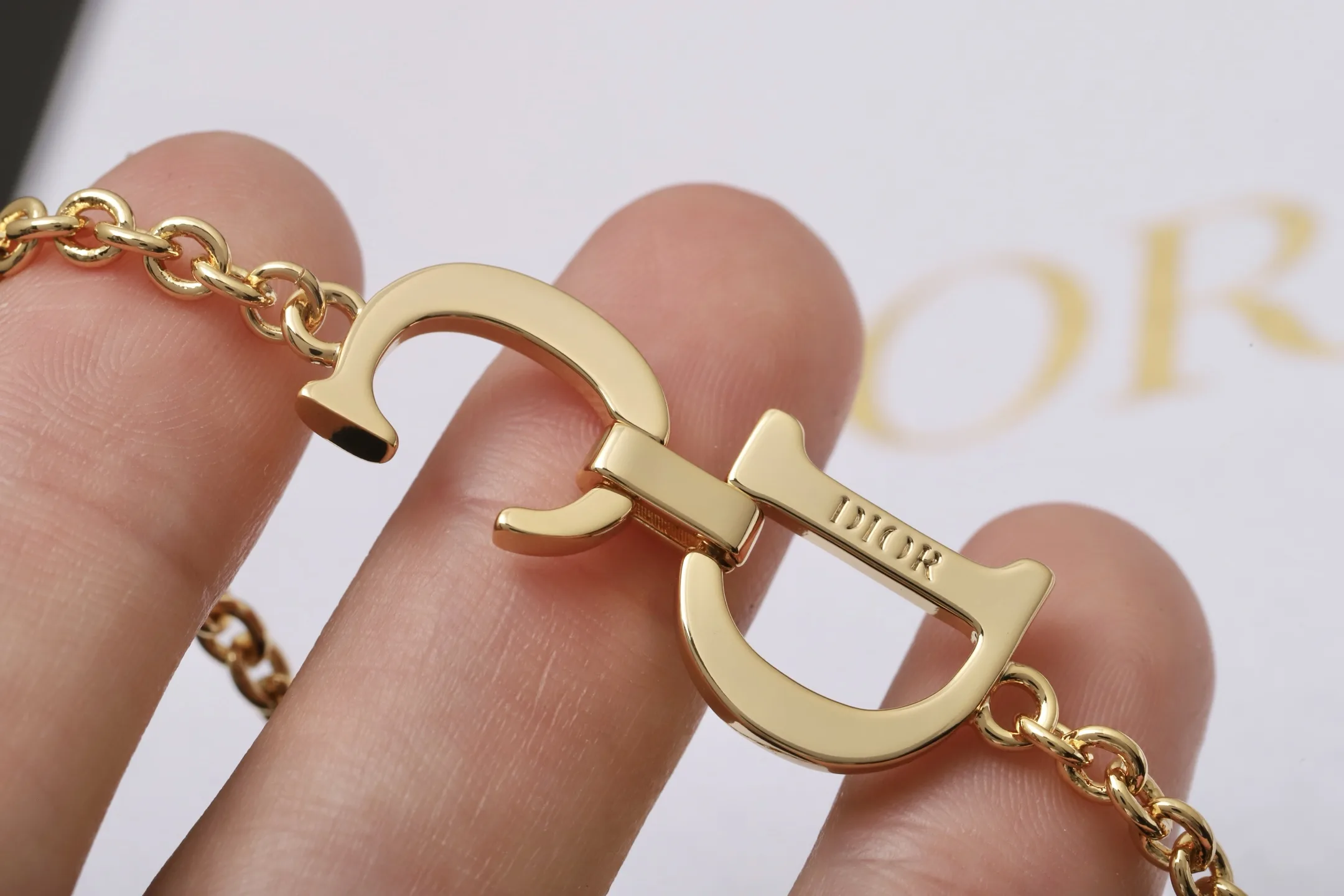 Saddle CD Link Necklace D12017490 — view 5