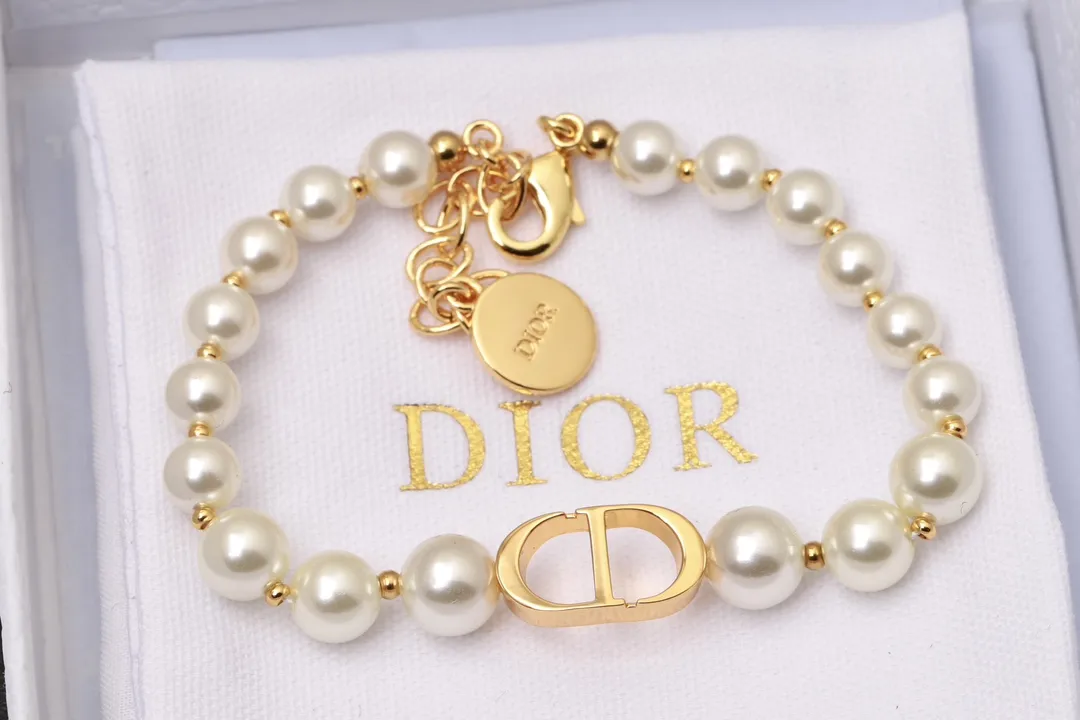 CD Navy Resin Pearl Bracelet D15517258 — view 3