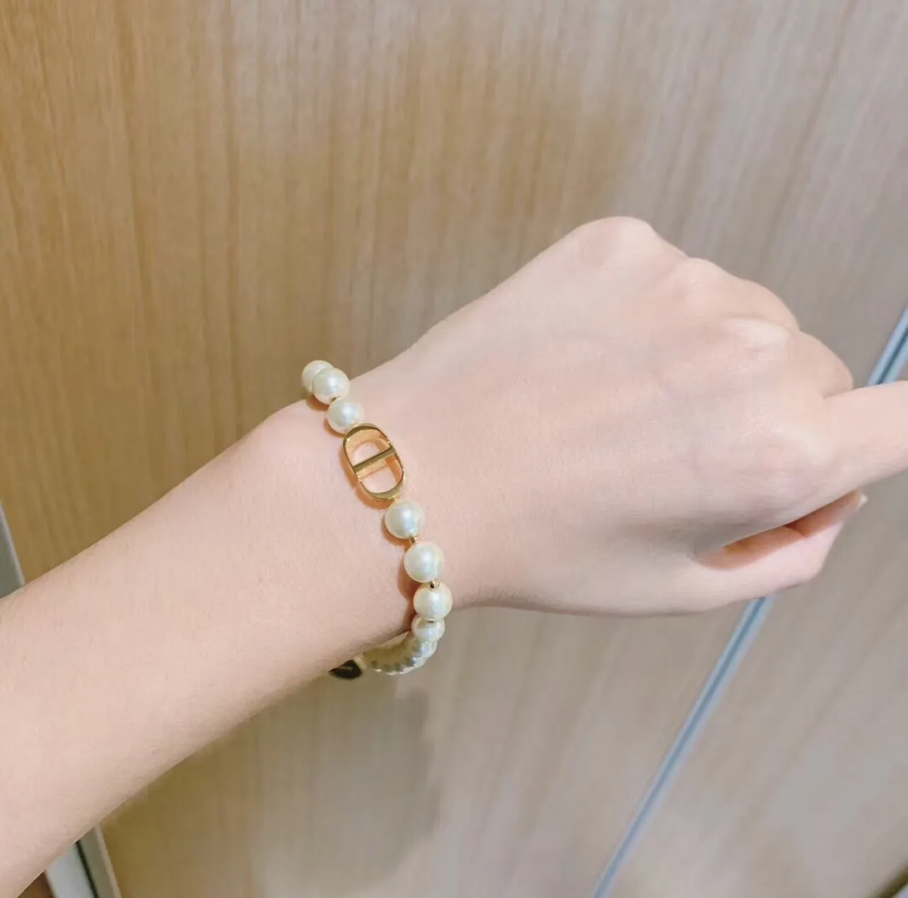 CD Navy Resin Pearl Bracelet D15517258 — view 7
