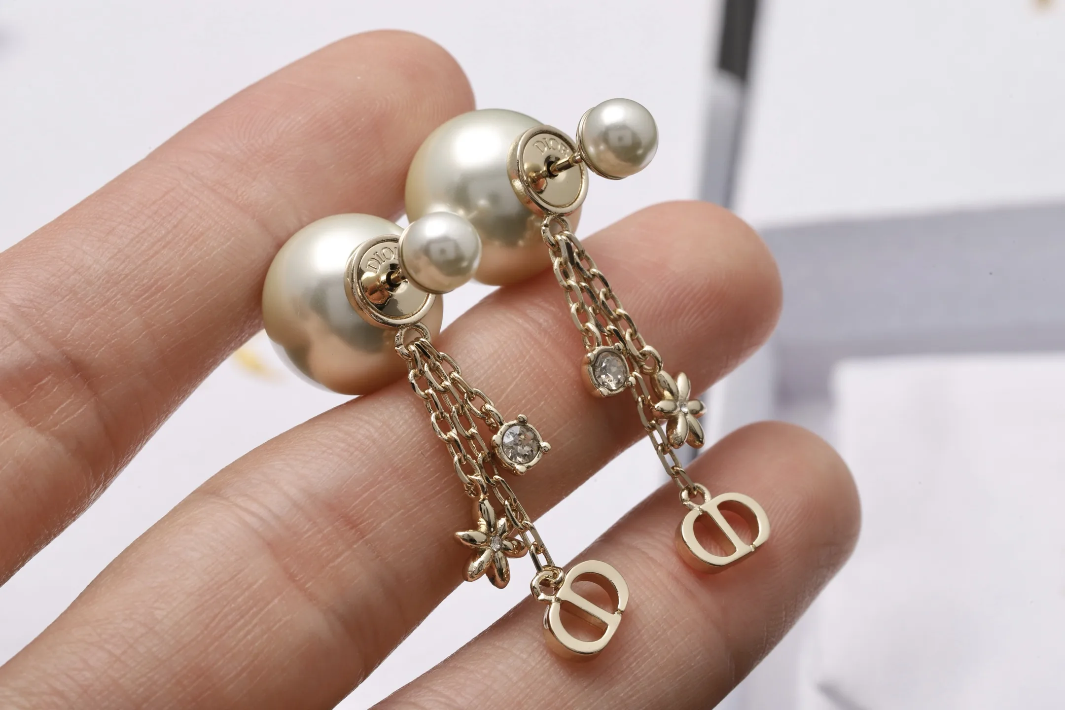 Tribales Tassel Pearl and Crystal Earrings D14017069 — view 6