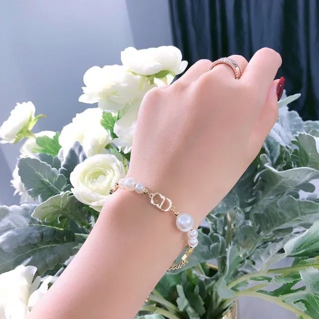 CD Star and Clover Resin Pearl Bracelet D14017257 — view 7