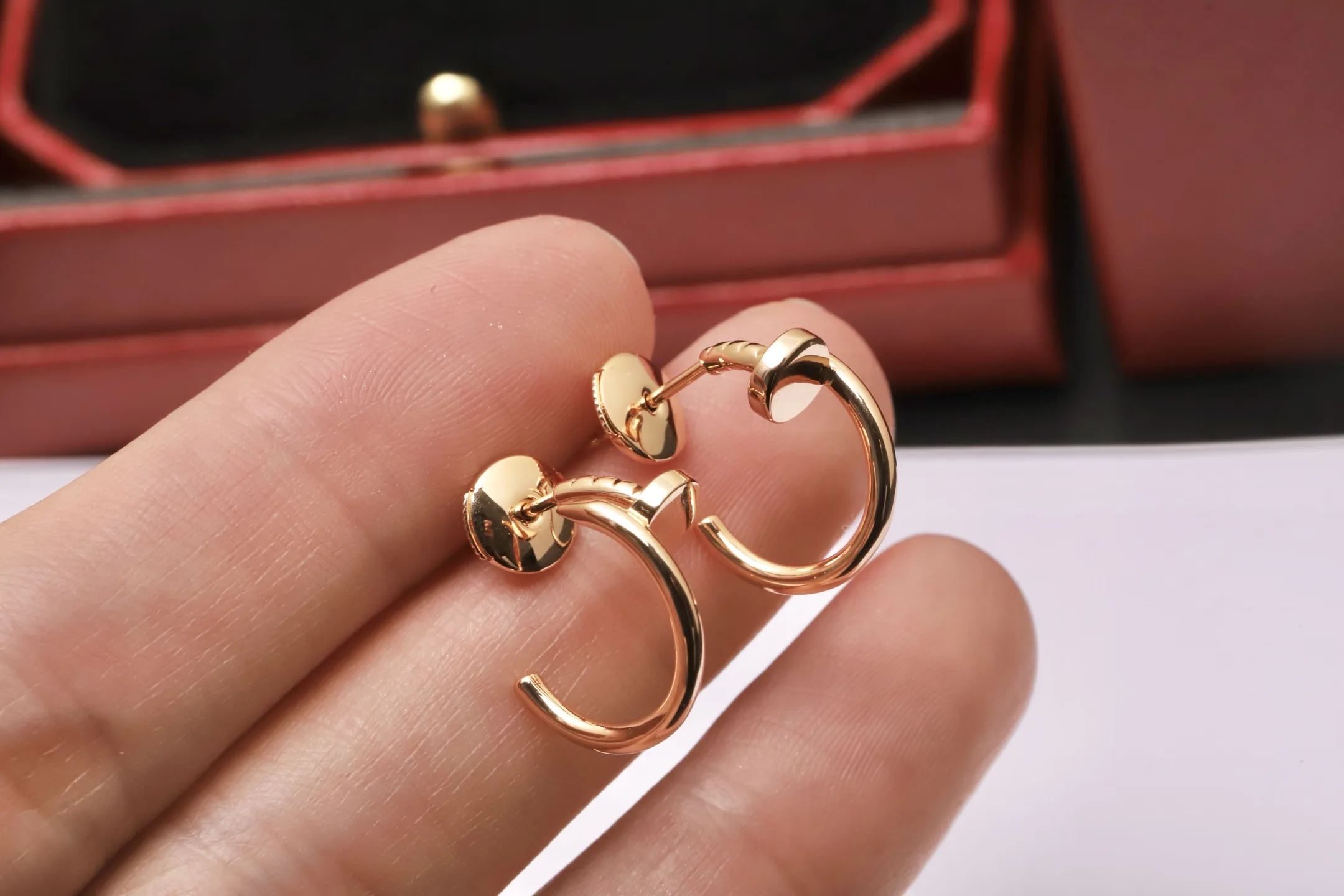 Juste un Clou Small Hoop Earrings D14516879 — view 4