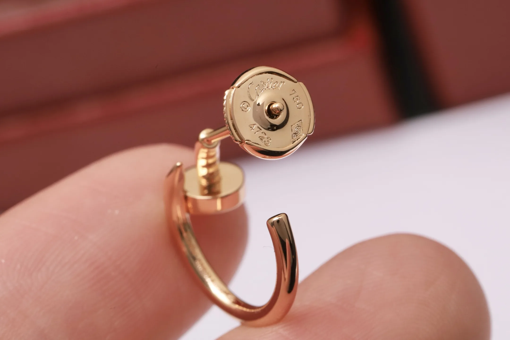 Juste un Clou Small Hoop Earrings D14516879 — view 5