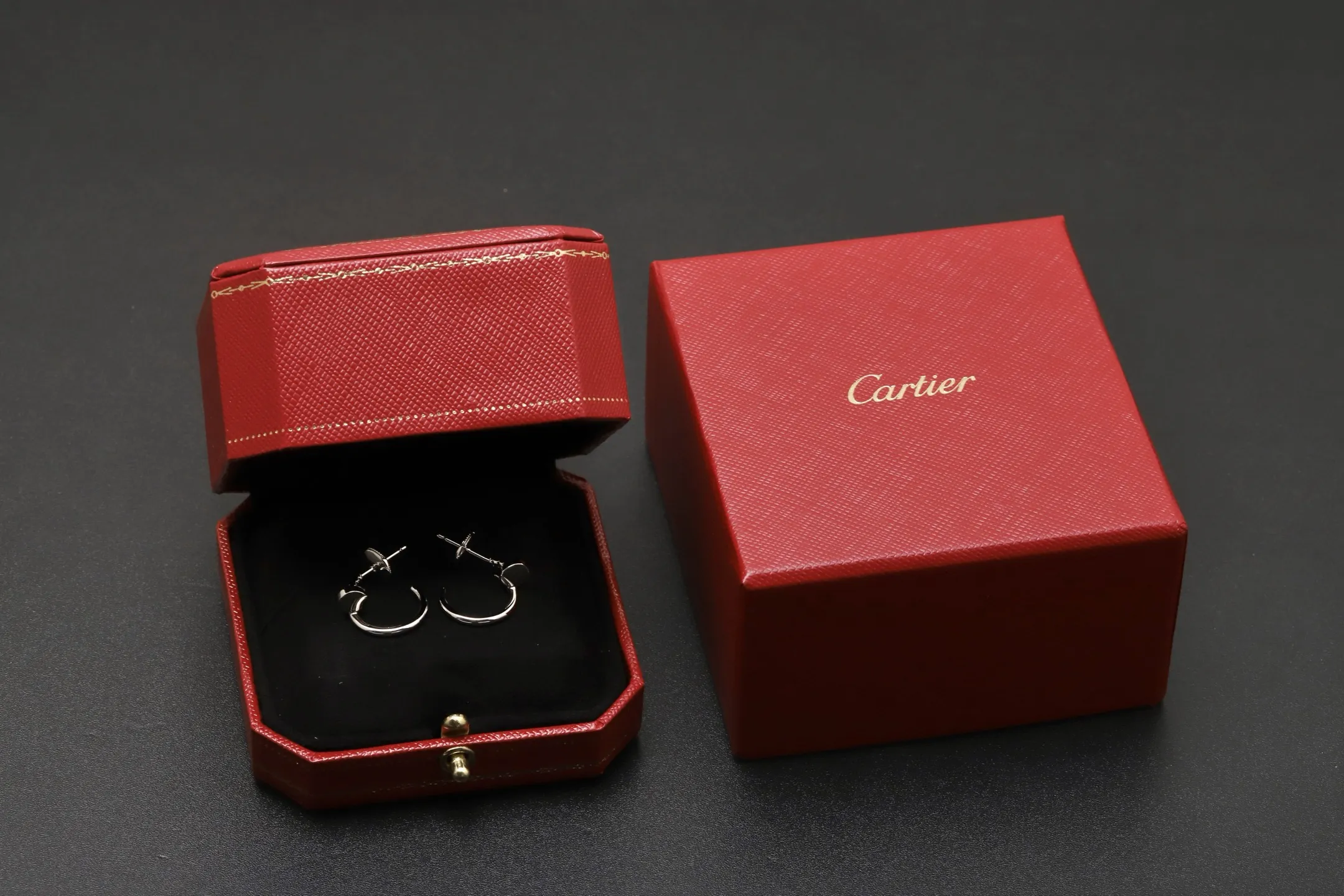 Juste un Clou Small Hoop Earrings D14516880 — view 2