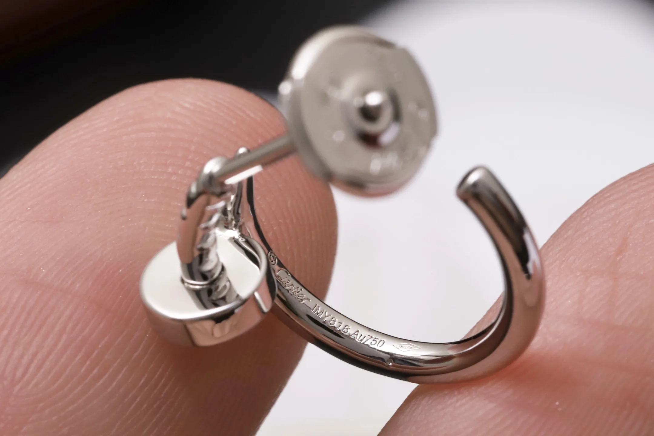 Juste un Clou Small Hoop Earrings D14516880 — view 6