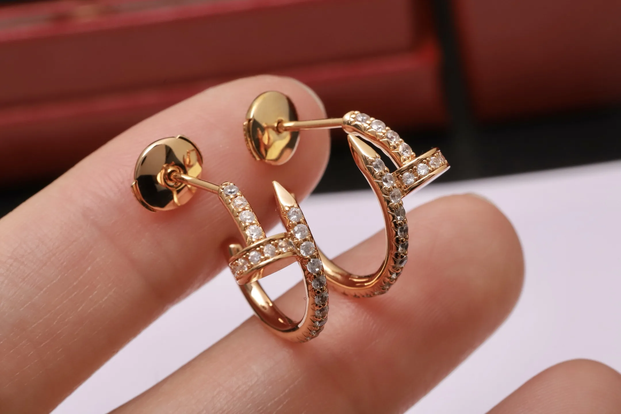 Juste un Clou Pavé Hoop Earrings (Gold-Plated Brass) D15516878 — view 5