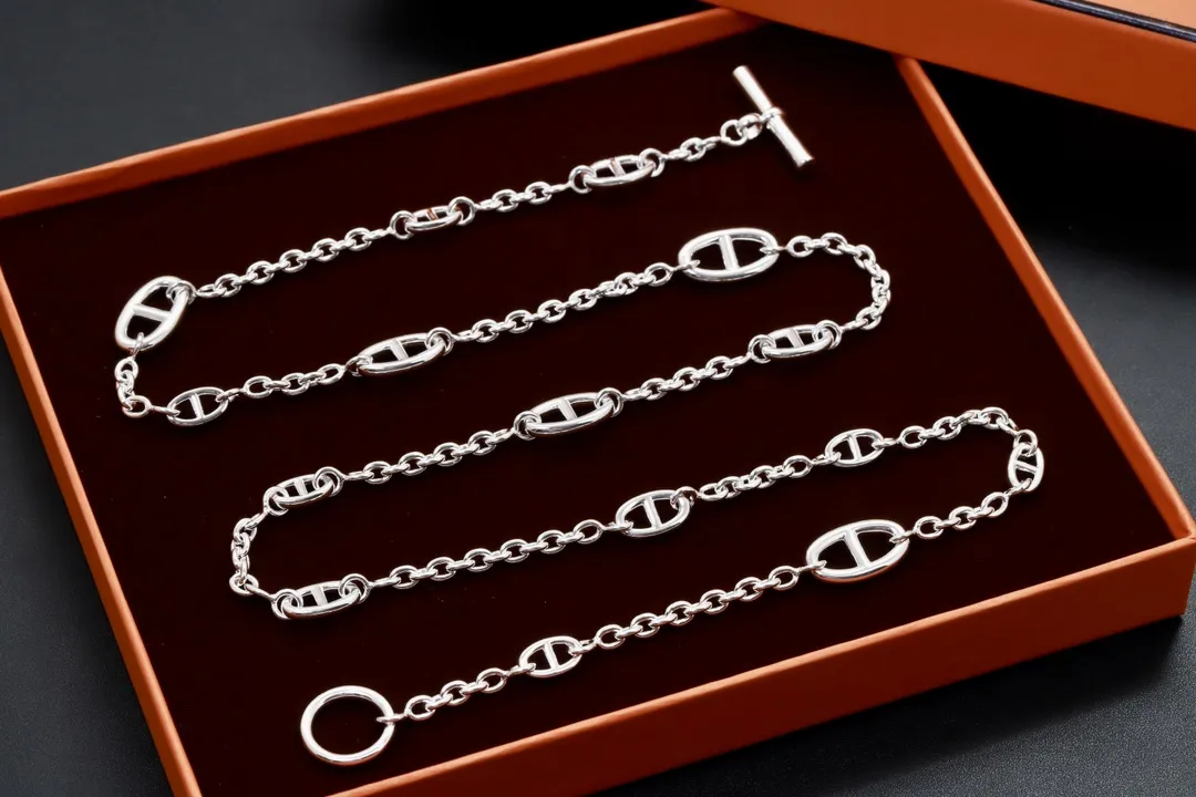 Farandole Long Necklace (Gold-Plated Brass) D26017603 — view 2