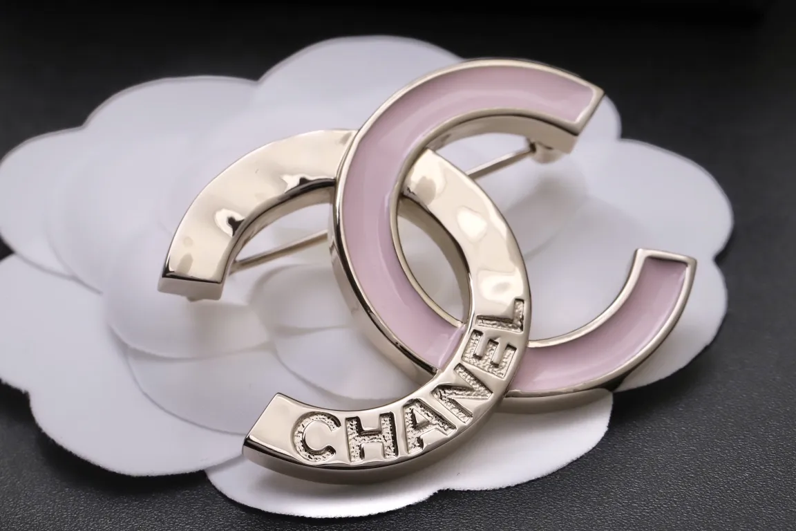 Enamel Double C Logo Brooch D14517236 — view 4