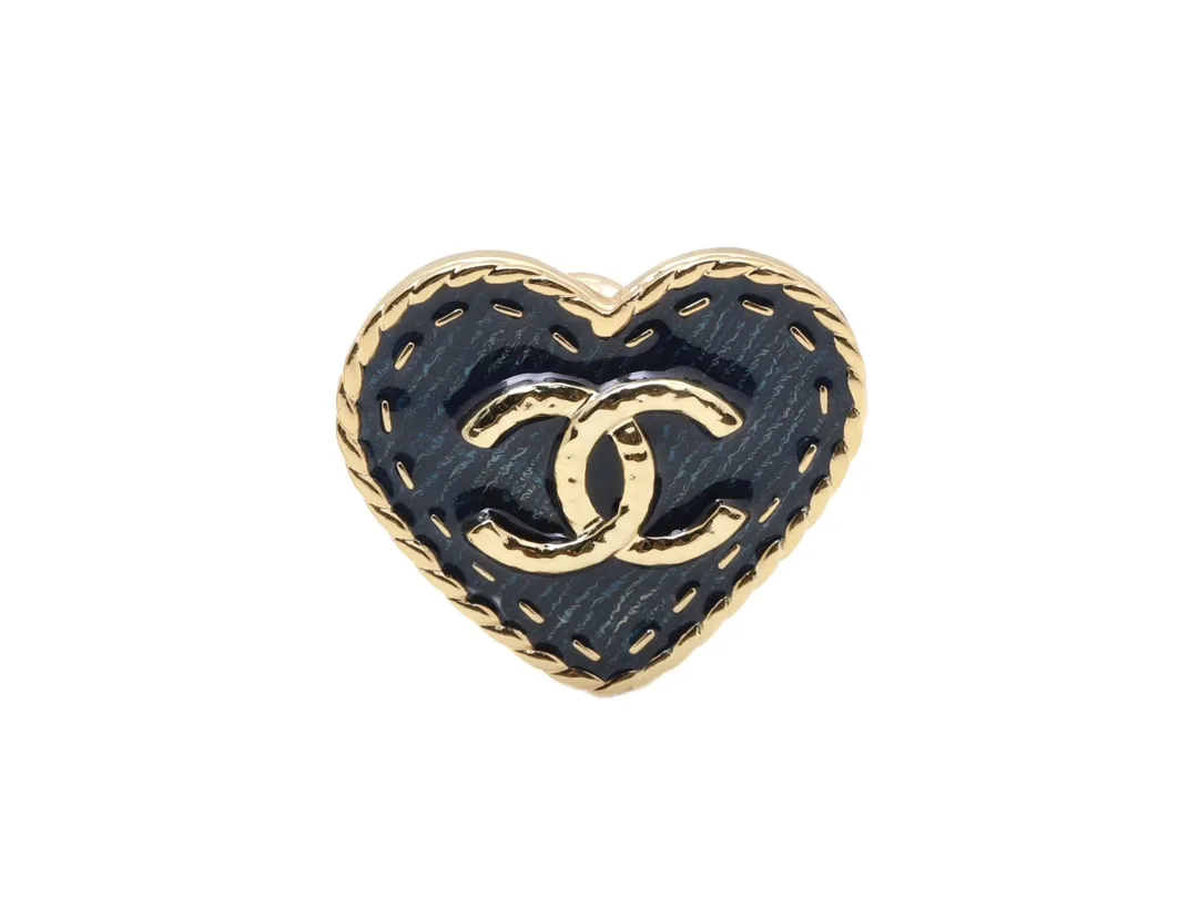 Heart-Shaped Denim Enamel Brooch D14517235