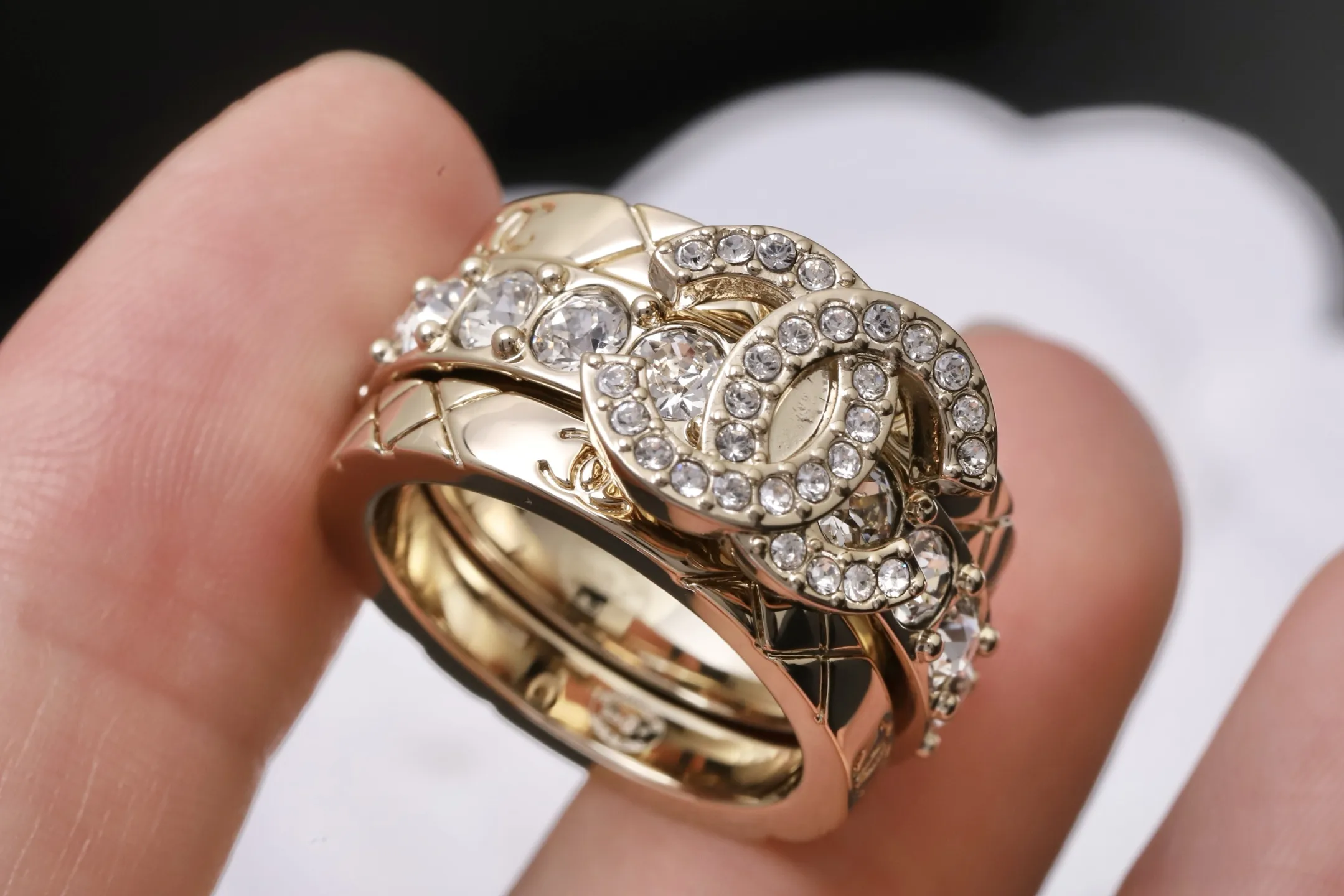 Coco Crush Quilted Triple Stack Ring D16517643 — view 5