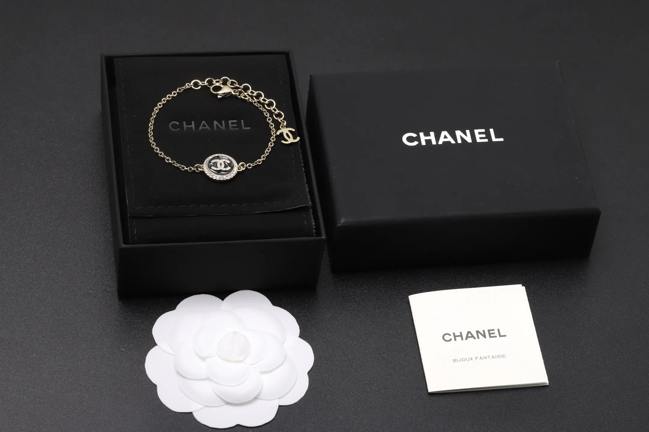 Enamel CC Logo Chain Bracelet D13517343