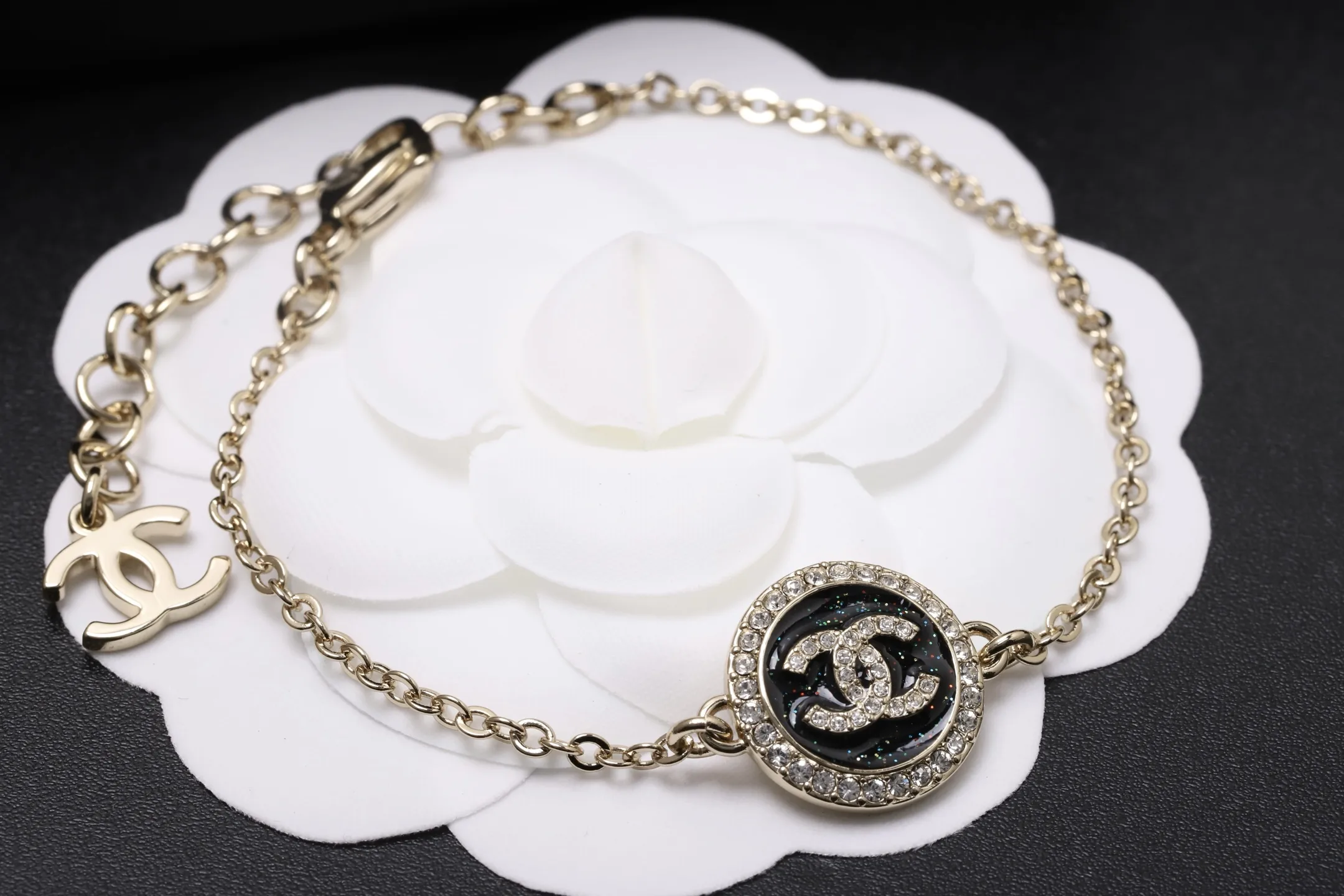 Enamel CC Logo Chain Bracelet D13517343 — view 2