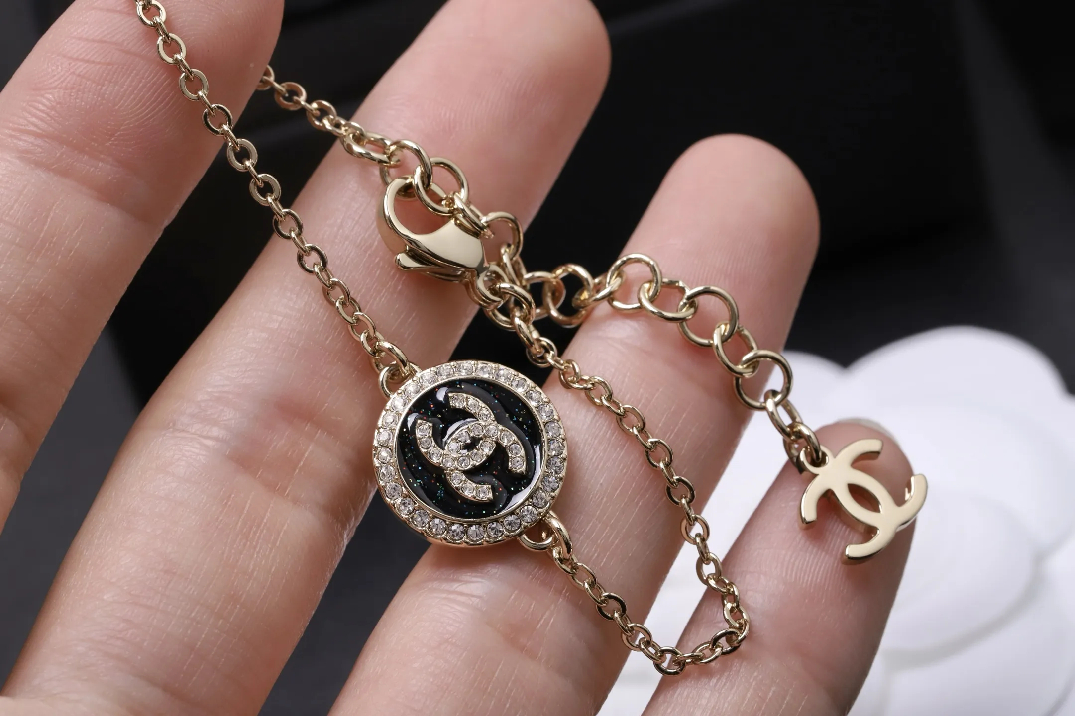 Enamel CC Logo Chain Bracelet D13517343 — view 4