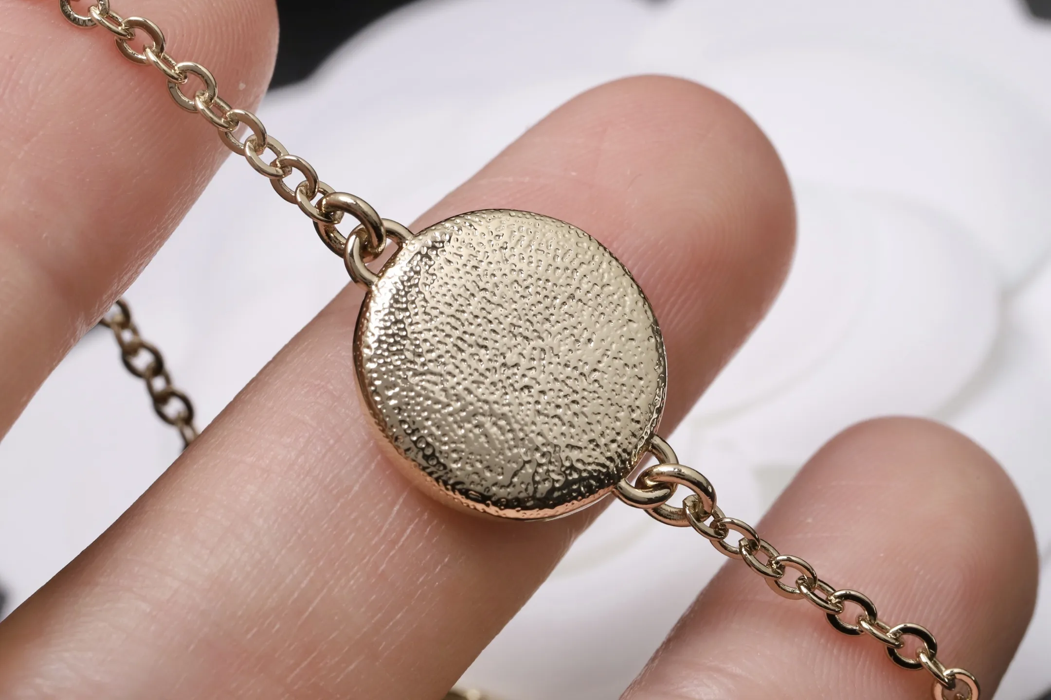 Enamel CC Logo Chain Bracelet D13517343 — view 5