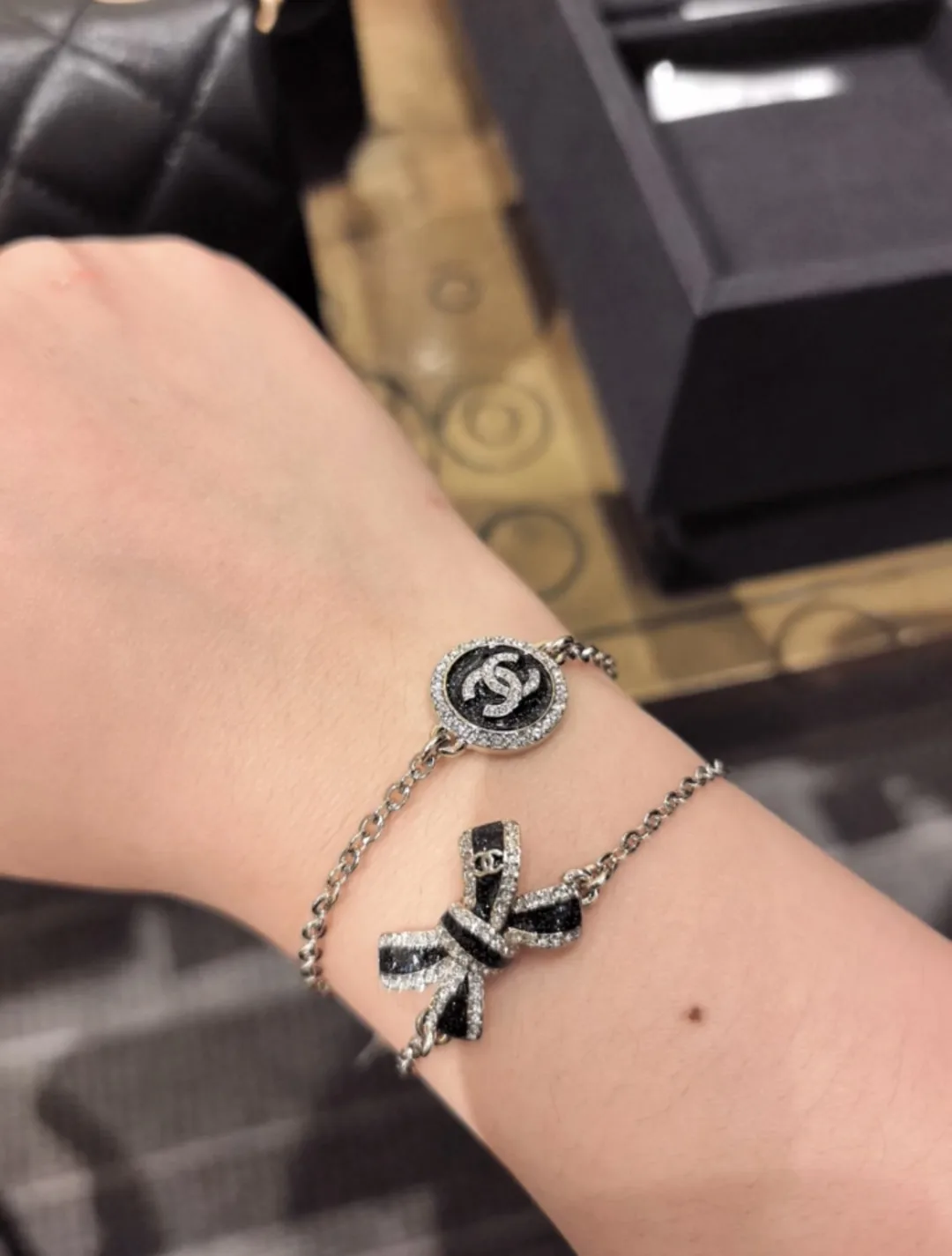 Enamel CC Logo Chain Bracelet D13517343 — view 9