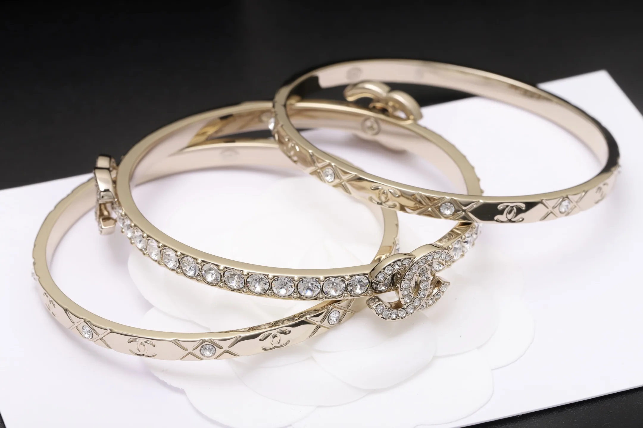 Coco Crush Inspired Crystal Bangle Set D24517644 — view 5
