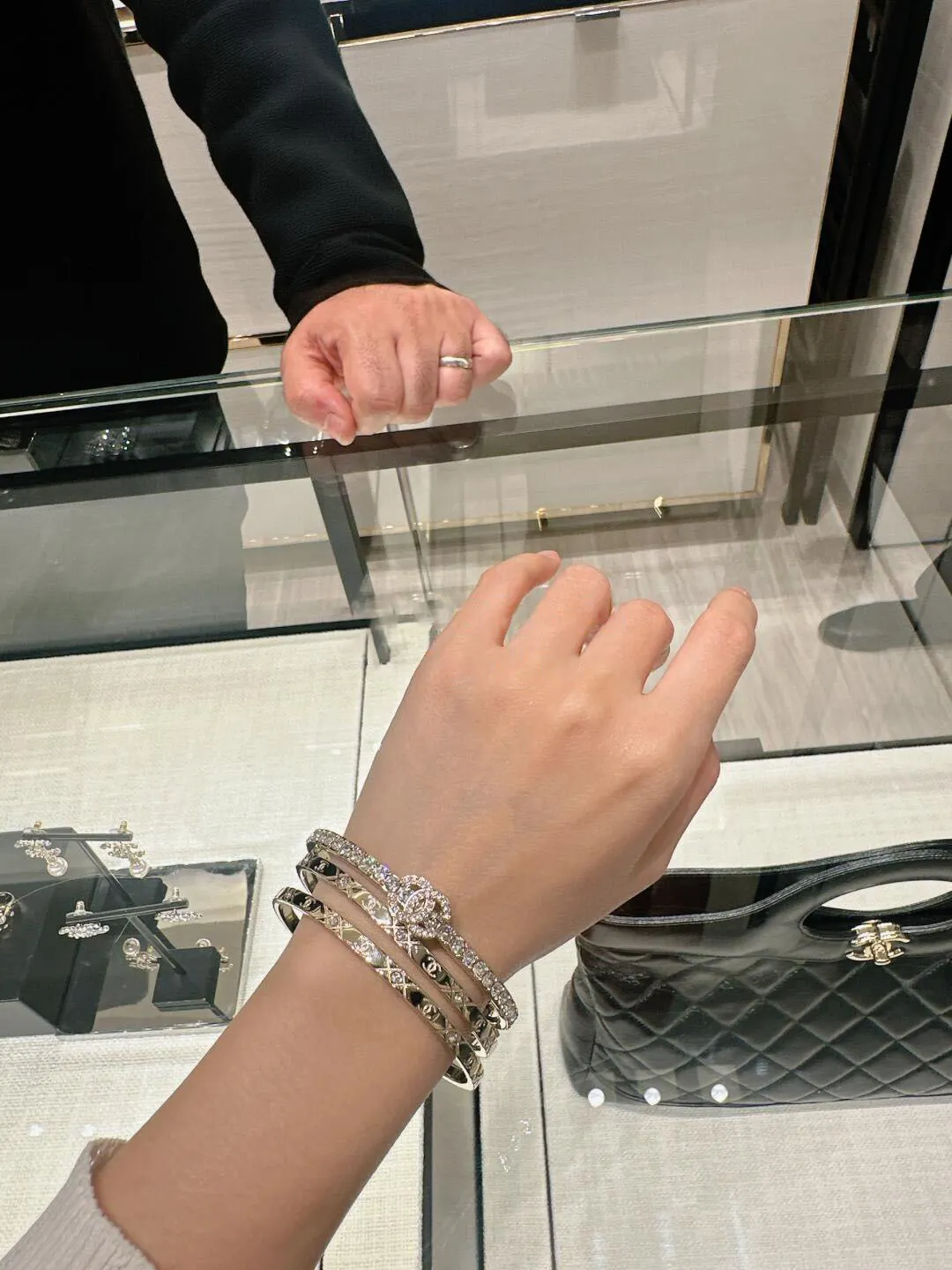 Coco Crush Inspired Crystal Bangle Set D24517644 — view 9