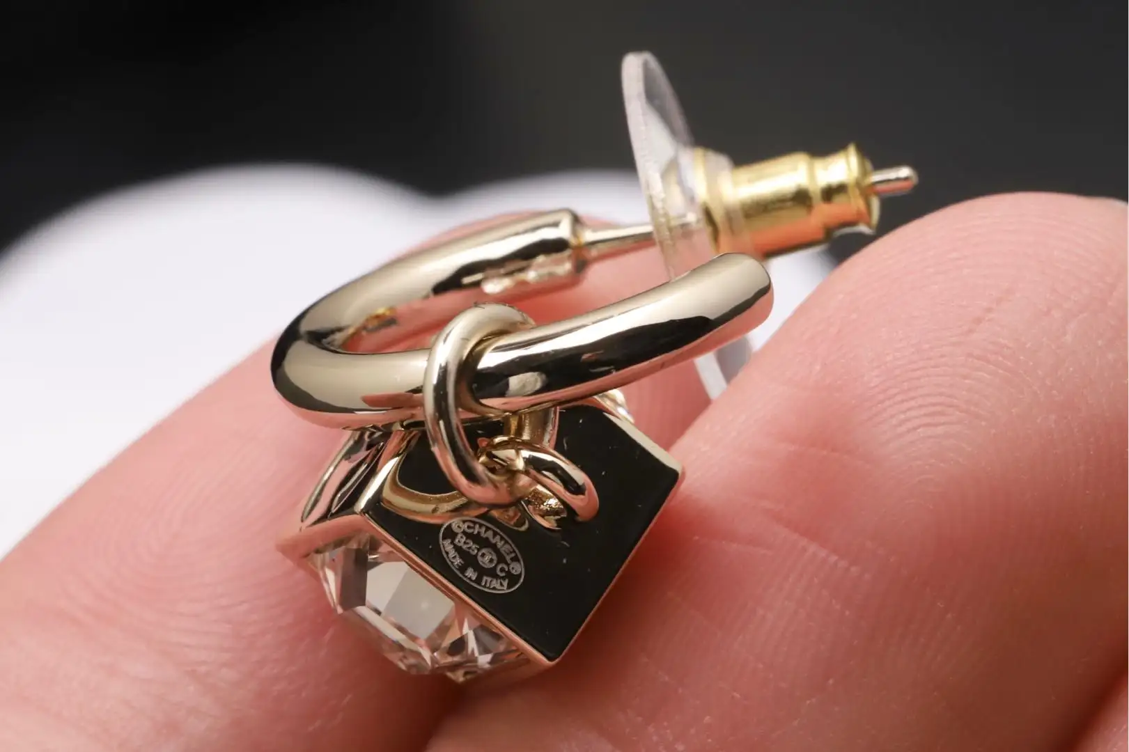 Crystal Cube Hoop Earrings D14517428 — view 7