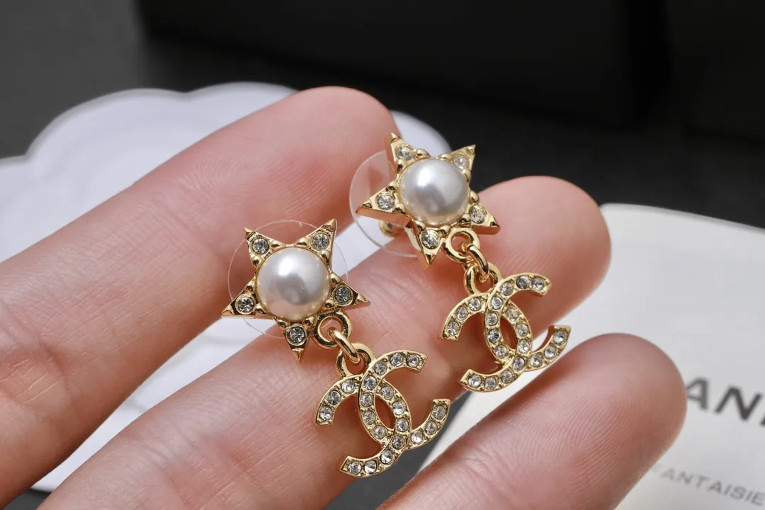 Star and Double C Drop Earrings D14017419 — view 4