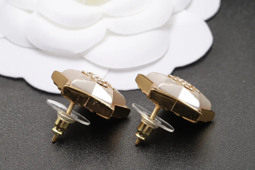 Star Double C Stud Earrings D14017417 — view 3