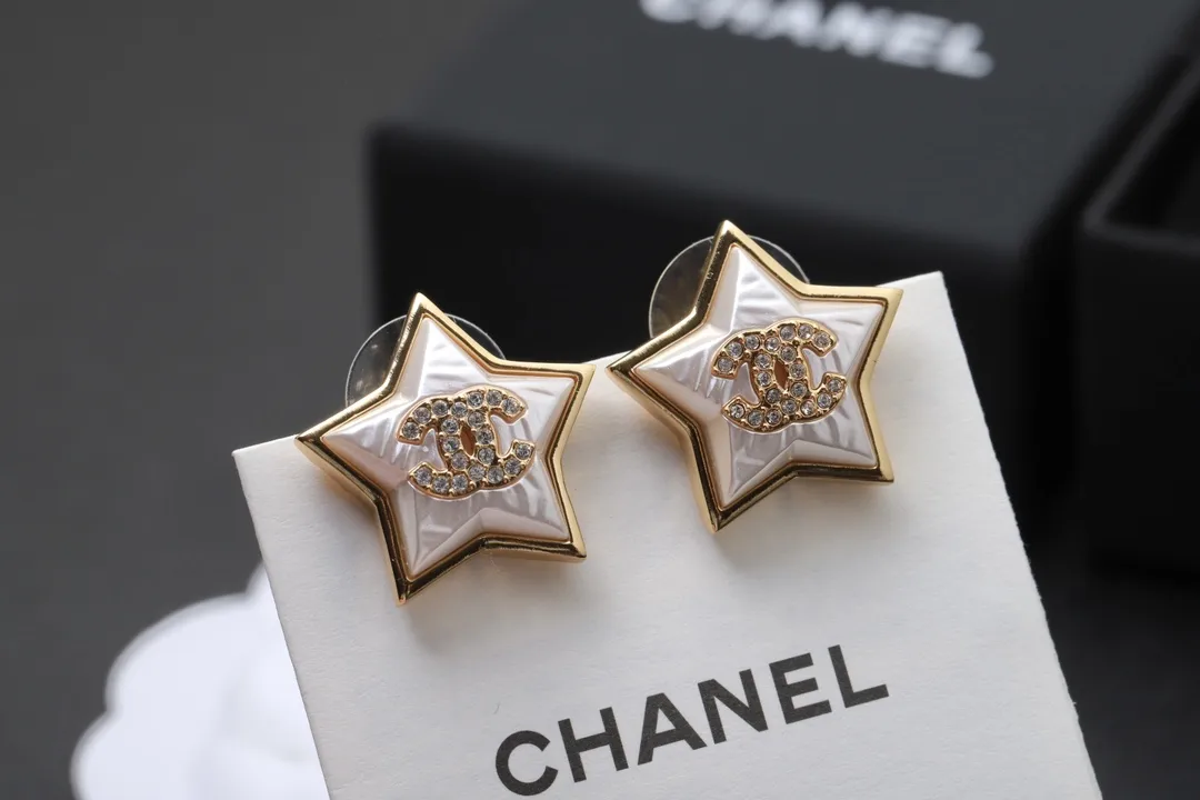Star Double C Stud Earrings D14017417 — view 4