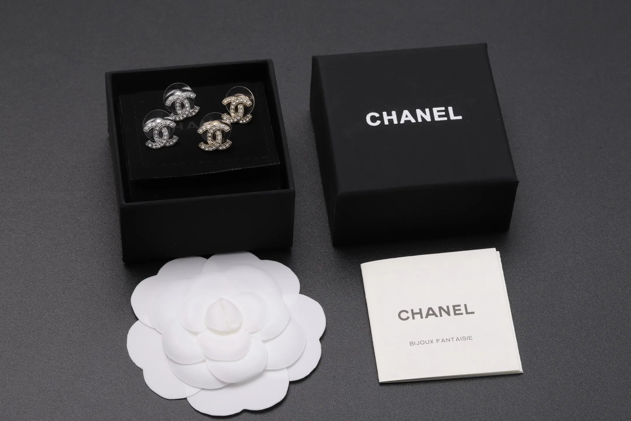 Crystal-Embellished CC Stud Earrings D11517061 — view 2