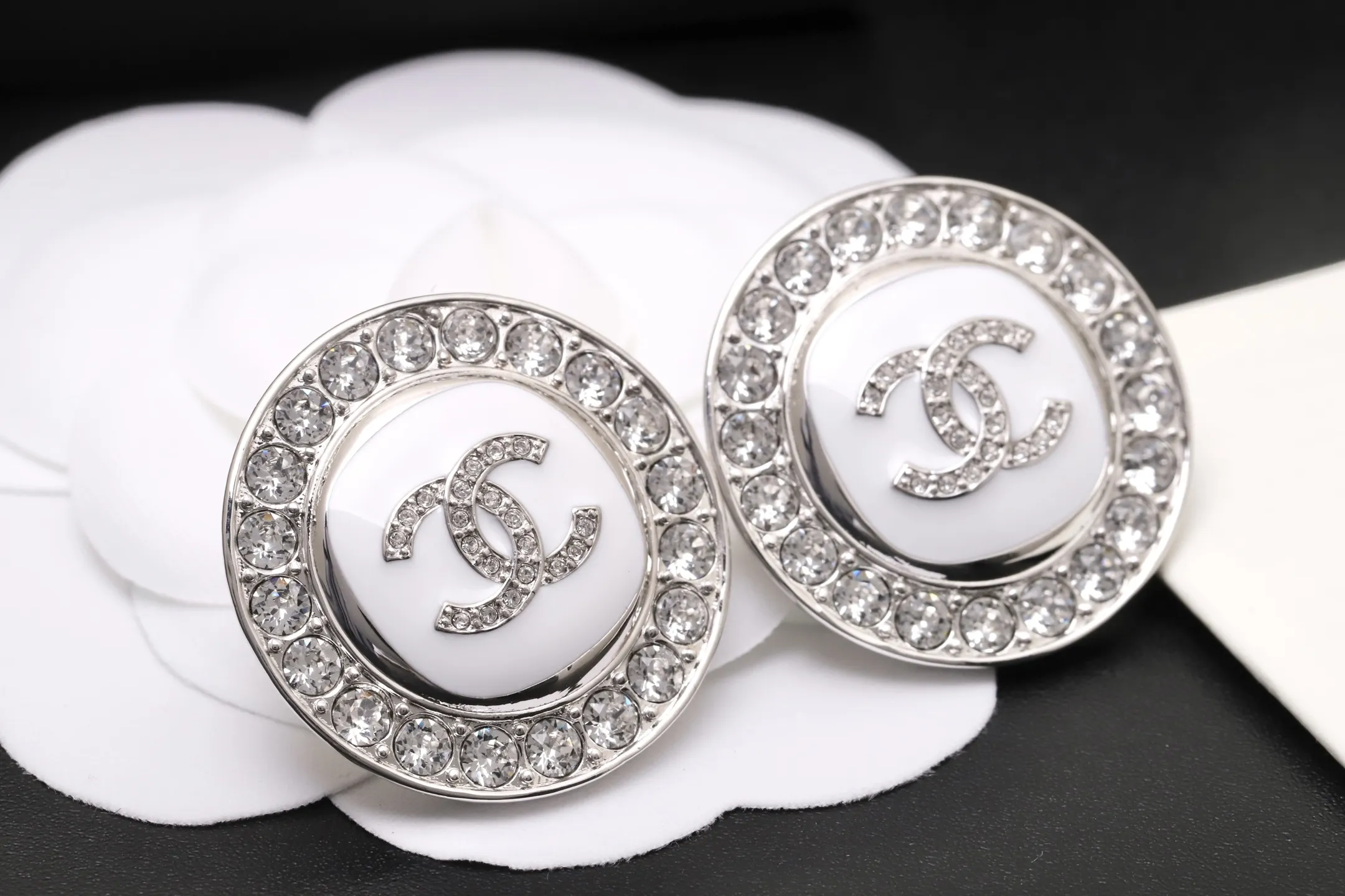 Crystal-Embellished Enamel Round Stud Earrings D15017434 — view 3