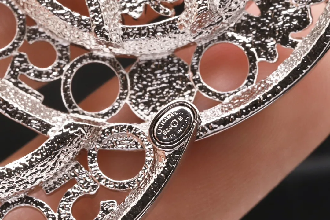 Crystal-Embellished Cut-Out CC Brooch D17017239 — view 6