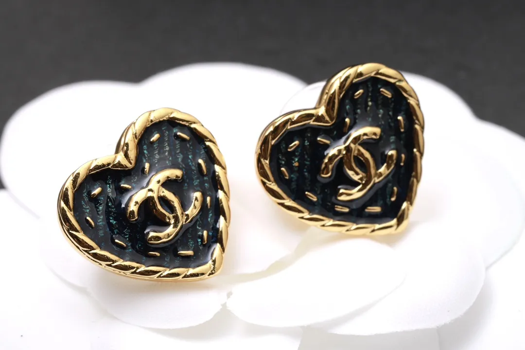 CC Heart Denim Enamel Stud Earrings D14017422 — view 3