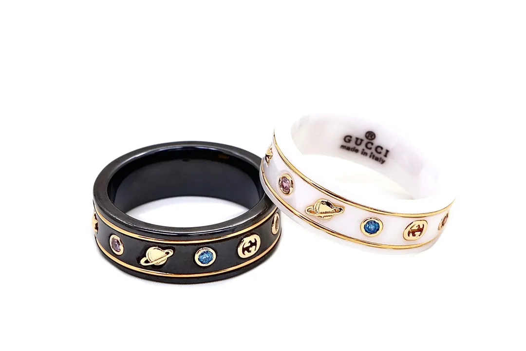 Icon Planet and Bee Motif Ceramic Ring D13017625 — view 3