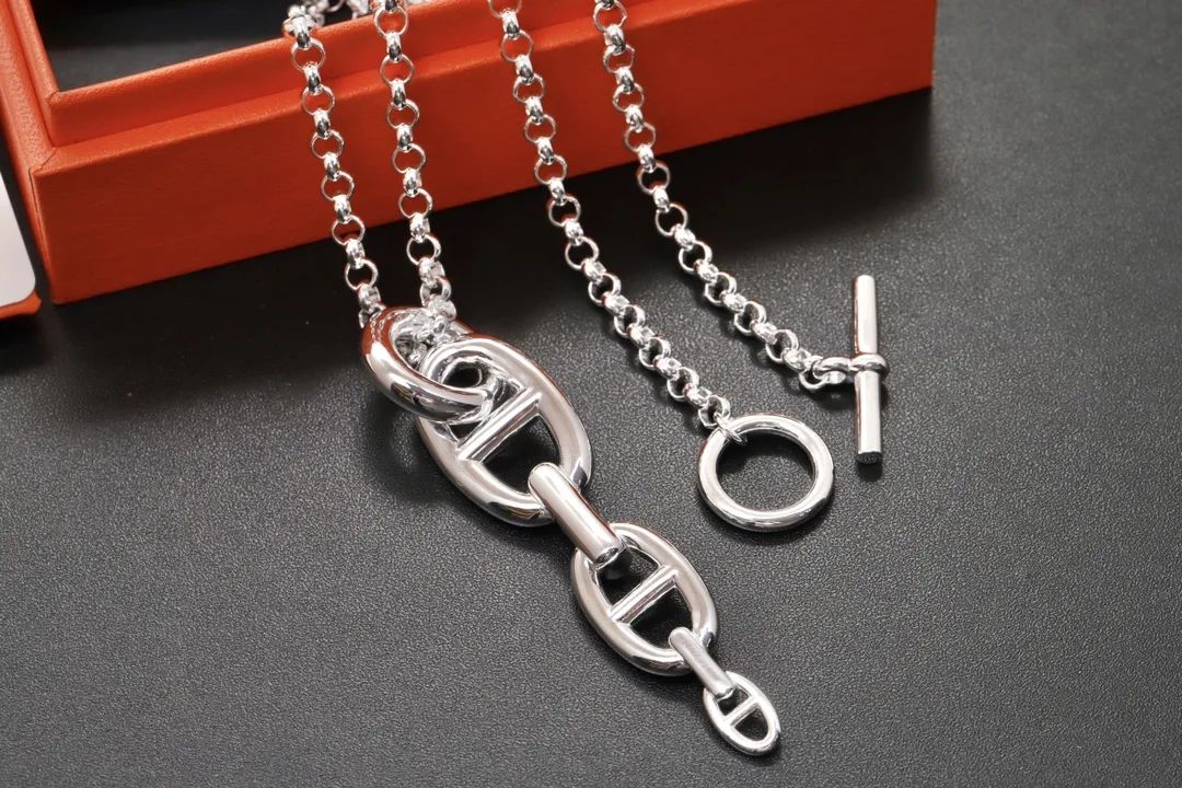 Chaine d'Ancre Triple Link Pendant Necklace D72516789 — view 4