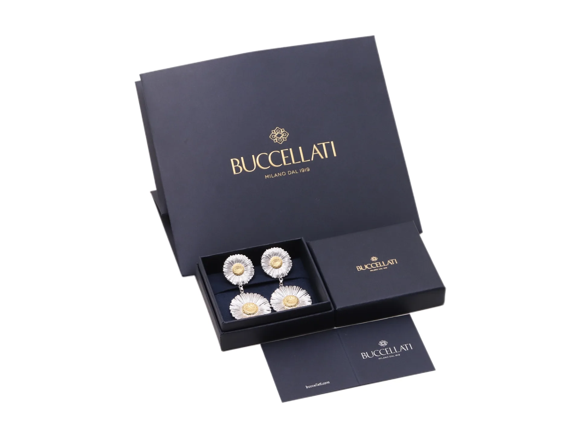 Blossoms Daisy Drop Earrings (Sterling Silver) D131516823 — view 2