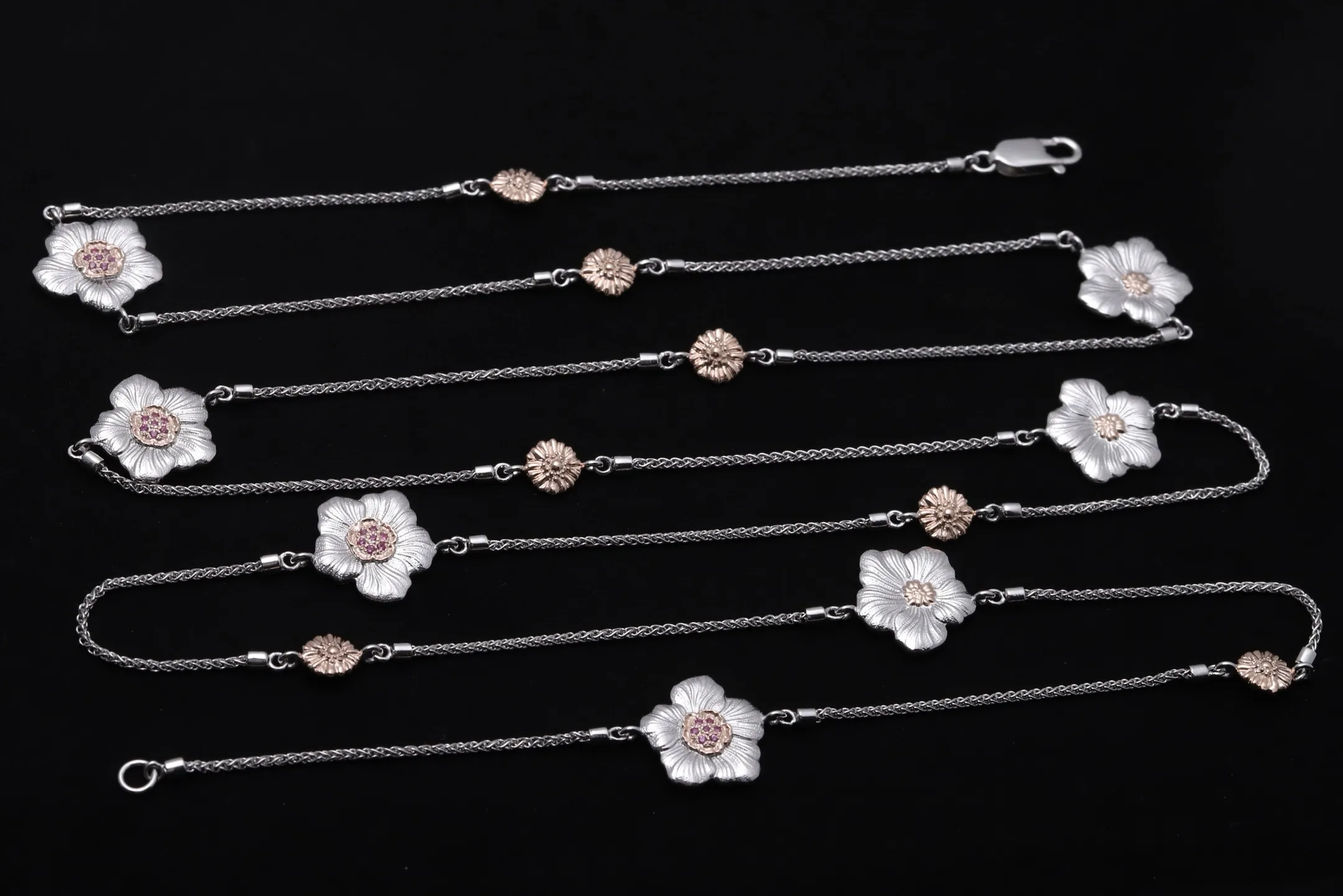 Buccellati Gardenia Flower Long Necklace (Sterling Silver) D215016730 — view 3