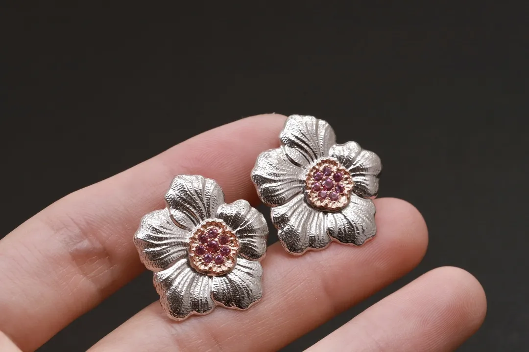 Blossoms Gardenia Stud Earrings (Sterling Silver) D54516845 — view 6