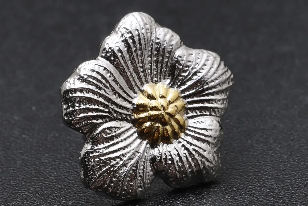 Blossoms Gardenia Stud Earrings (Sterling Silver) D34016836 — view 7