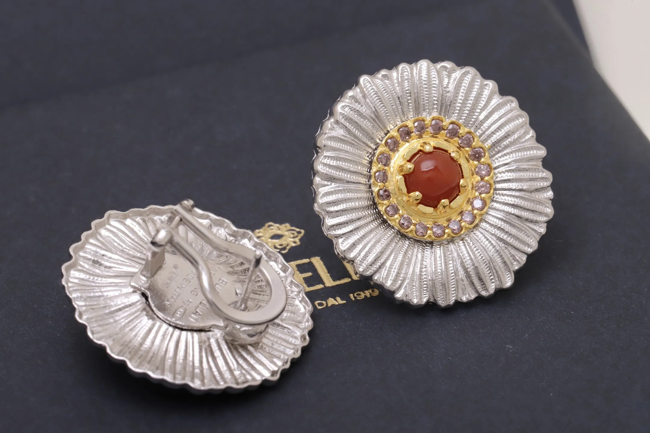 Buccellati Daisy Carnelian Stud Earrings (Sterling Silver) D74516846 — view 4