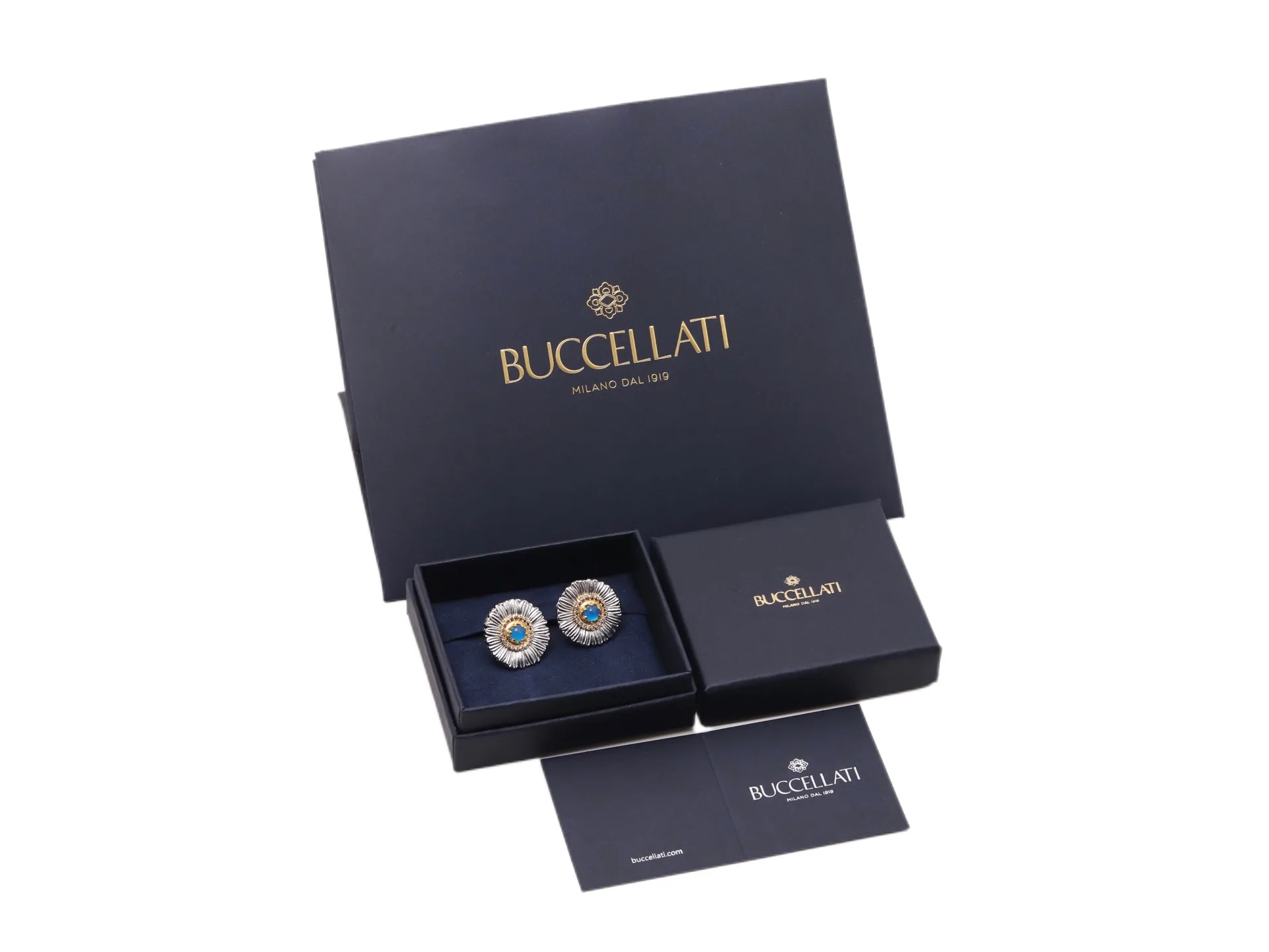 Blossom Daisy Agate Stud Earrings (Sterling Silver) D74516848 — view 2