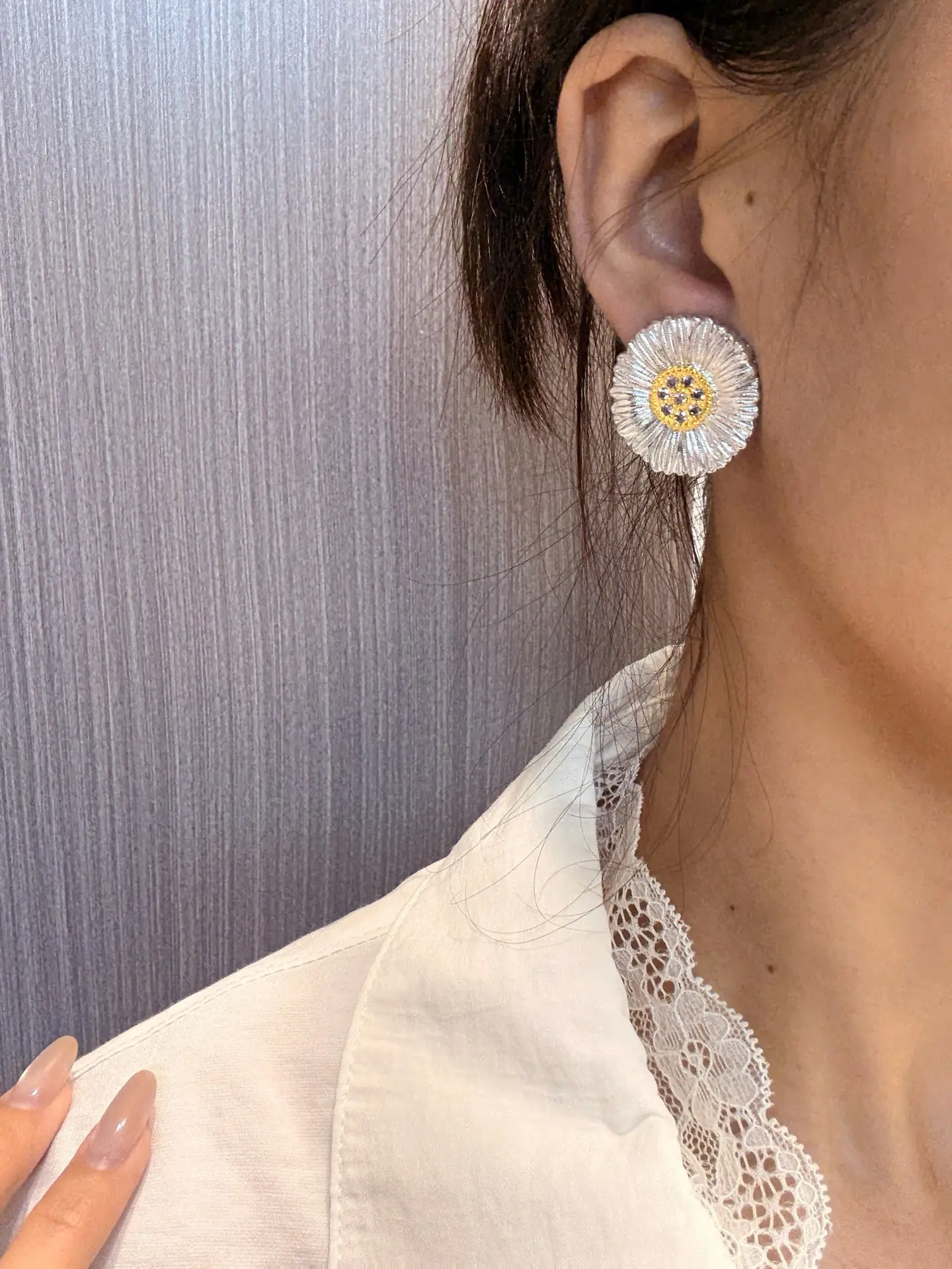 Daisy Diamond Stud Earrings (Sterling Silver) D69016849 — view 8