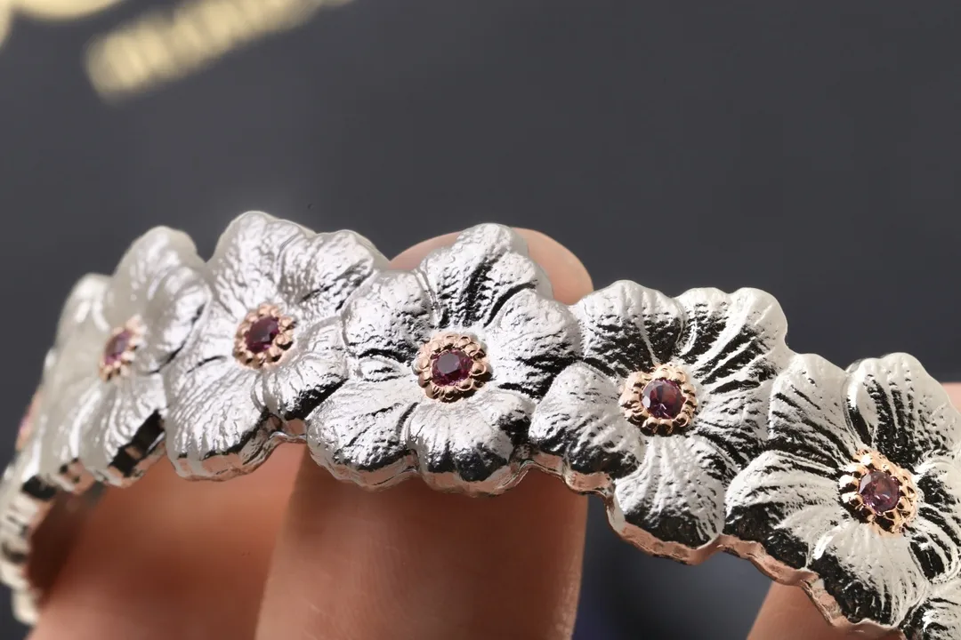 Blossoms Gardenia Cuff Bracelet (Sterling Silver) D195016725 — view 5