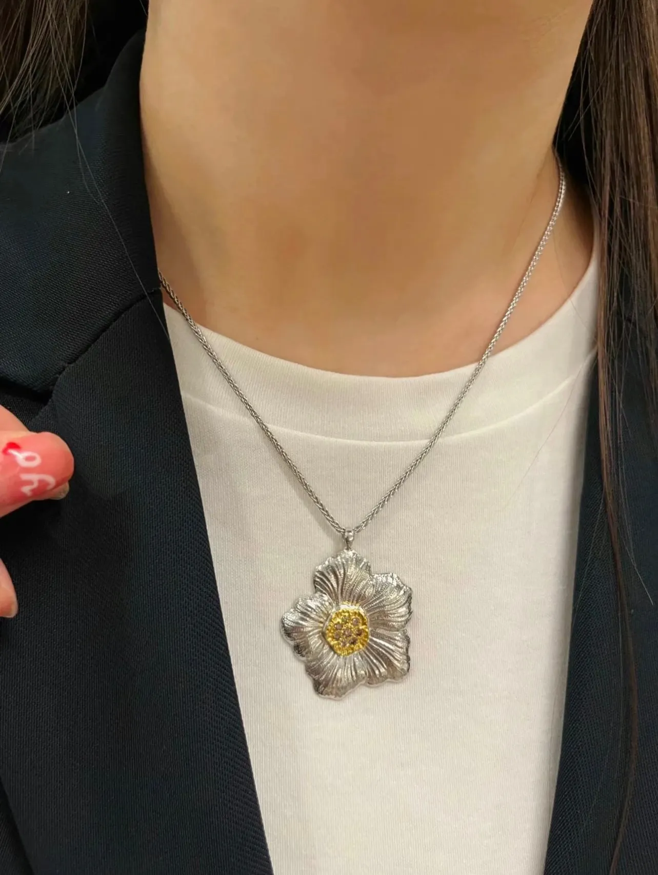 Blossom Pendant Necklace in Sterling Silver D78516819 — view 9