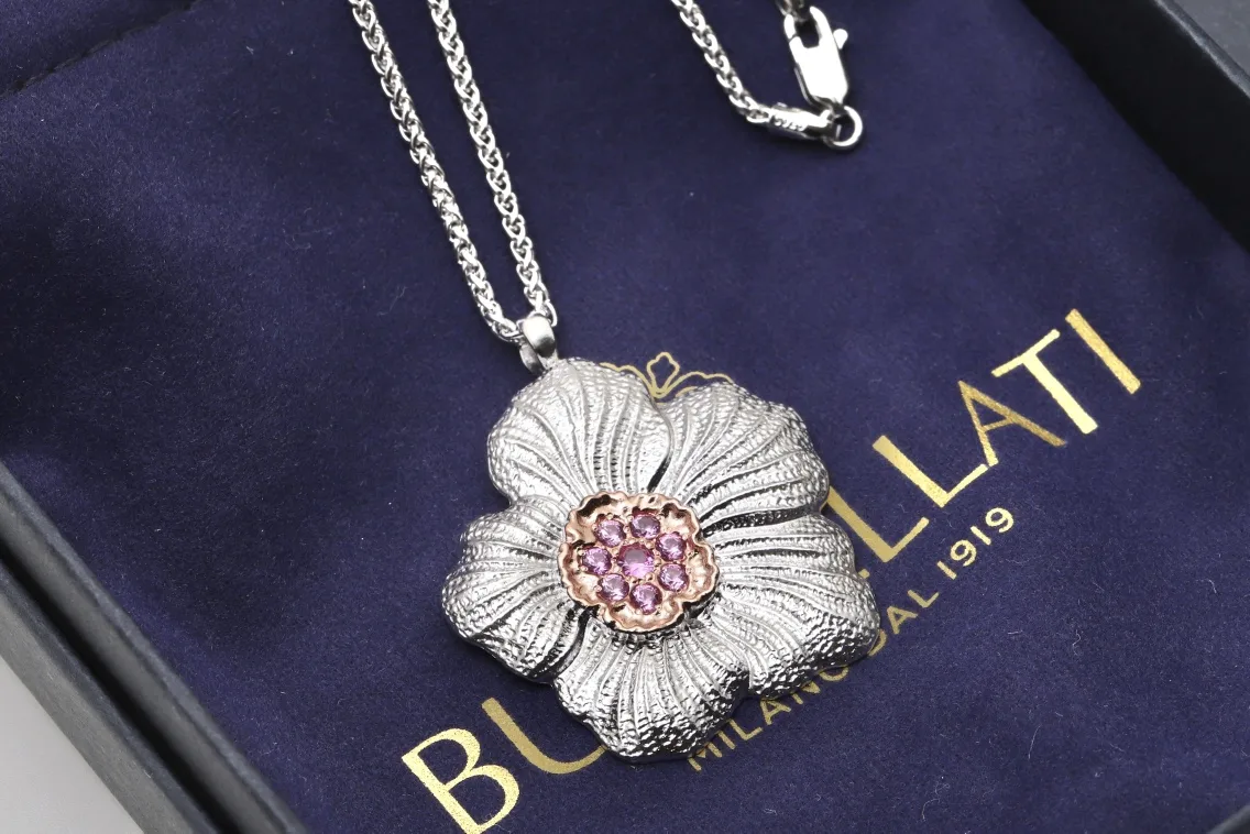 Buccellati Gardenia Pendant Necklace (Sterling Silver) D78516818 — view 4