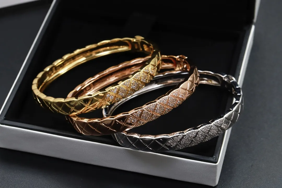 Coco Crush Quilted Bangle with Diamonds (Gold-Plated Brass) D22017706 — view 5