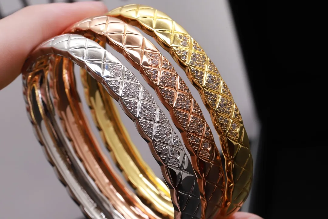 Coco Crush Quilted Bangle with Diamonds (Gold-Plated Brass) D22017706 — view 6