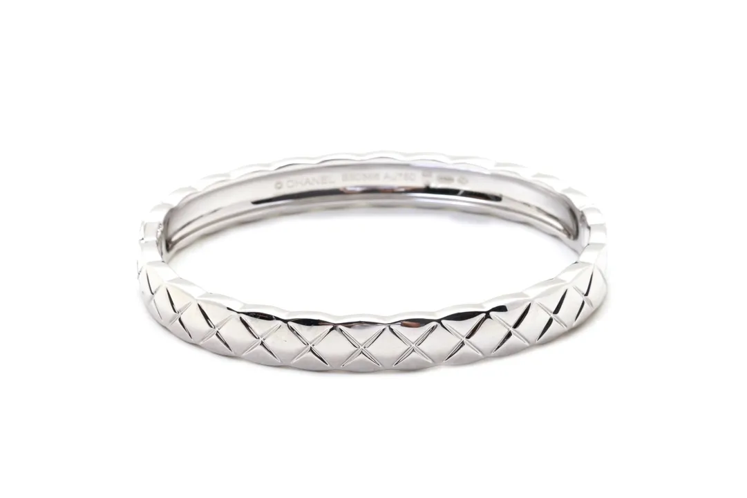 Coco Crush Quilted Bangle (Gold-Plated Brass) D19017705